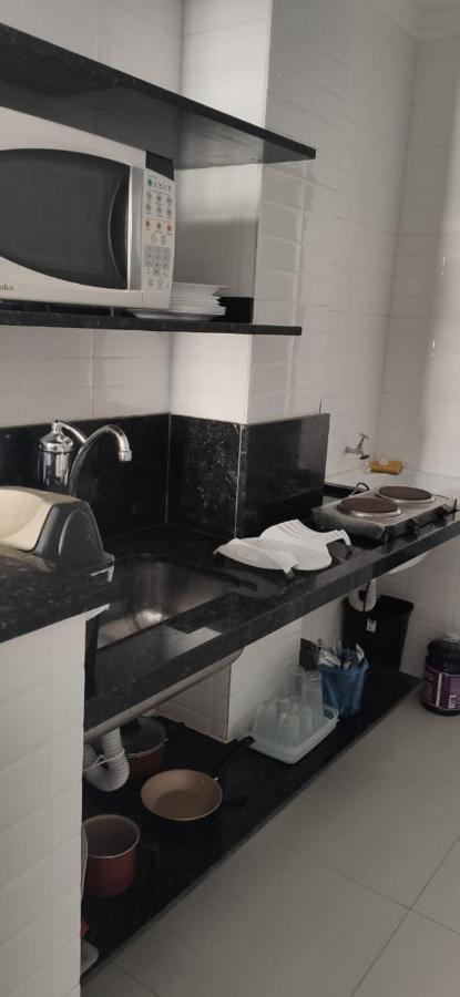 Pitangueiras Kitnetes Apartment Guaruja Bagian luar foto