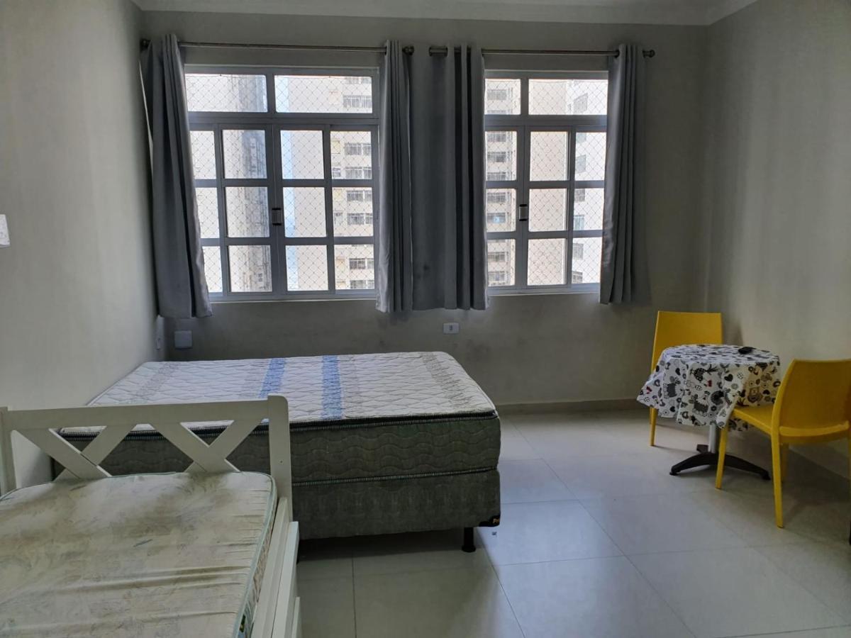 Pitangueiras Kitnetes Apartment Guaruja Bagian luar foto