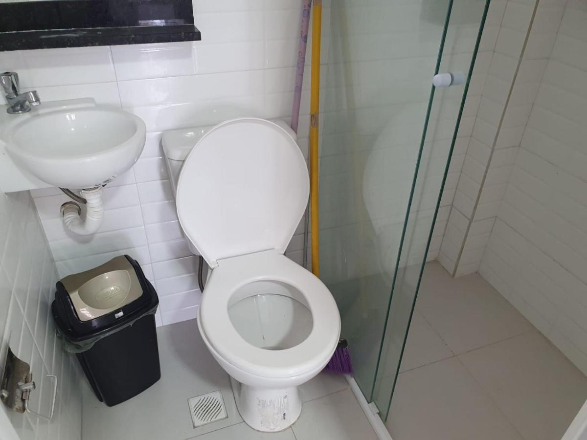 Pitangueiras Kitnetes Apartment Guaruja Bagian luar foto